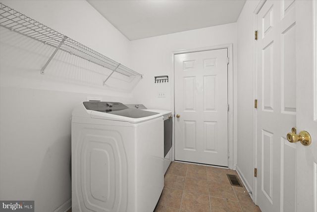 2828 GRAYBILL CT, New Windsor, MD 21776