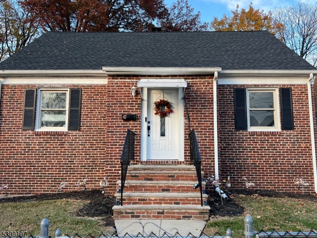 47 Dupont Pl, Irvington Twp., NJ 07111