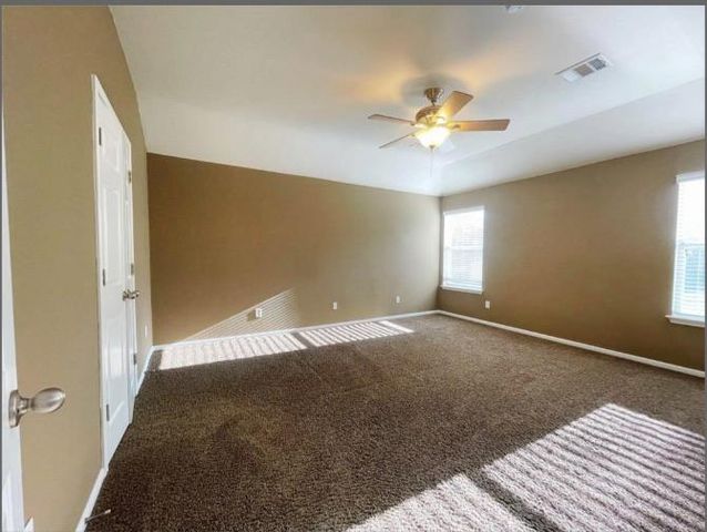 101 S Gadwall LN, Cedar Park, TX 78613