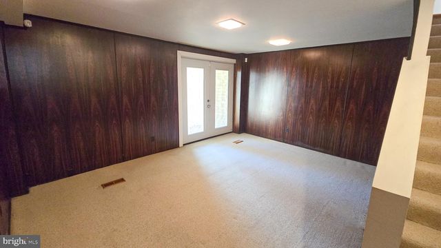 1009 FLAGTREE LN, Baltimore, MD 21208