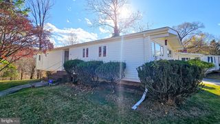 1009 FLAGTREE LN, Baltimore, MD 21208