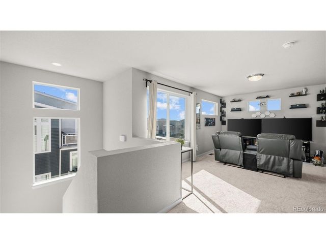 5872 Thurless Ln, Colorado Springs, CO 80927