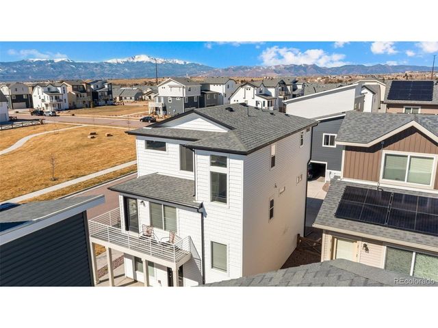 5872 Thurless Ln, Colorado Springs, CO 80927