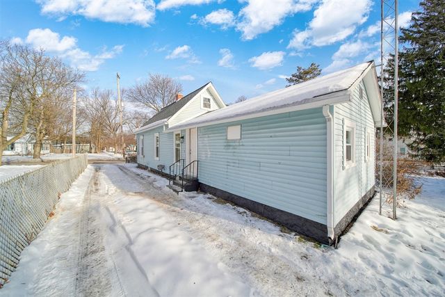 319 W North Street, Jackson, MI 49202