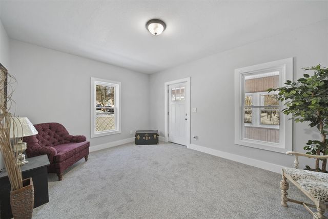 319 W North Street, Jackson, MI 49202