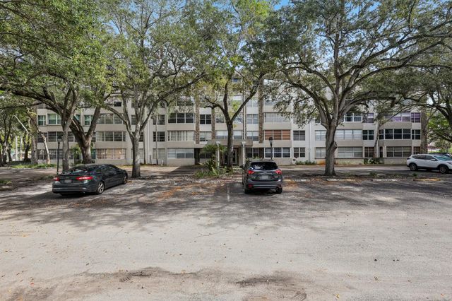 6500 Cypress Rd 508, Plantation, FL 33317