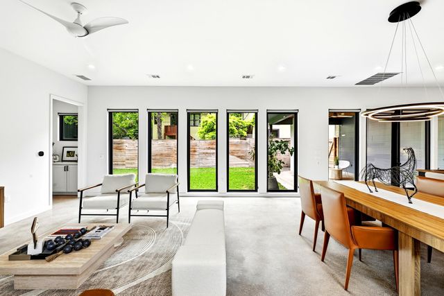 1609 Bauerle Ave, Austin, TX 78704