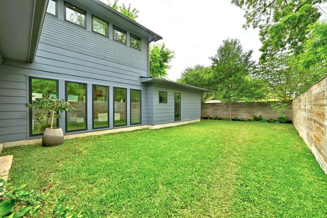 1609 Bauerle Ave, Austin, TX 78704