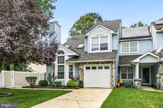 86 PONDVIEW LN, Sicklerville, NJ 08081