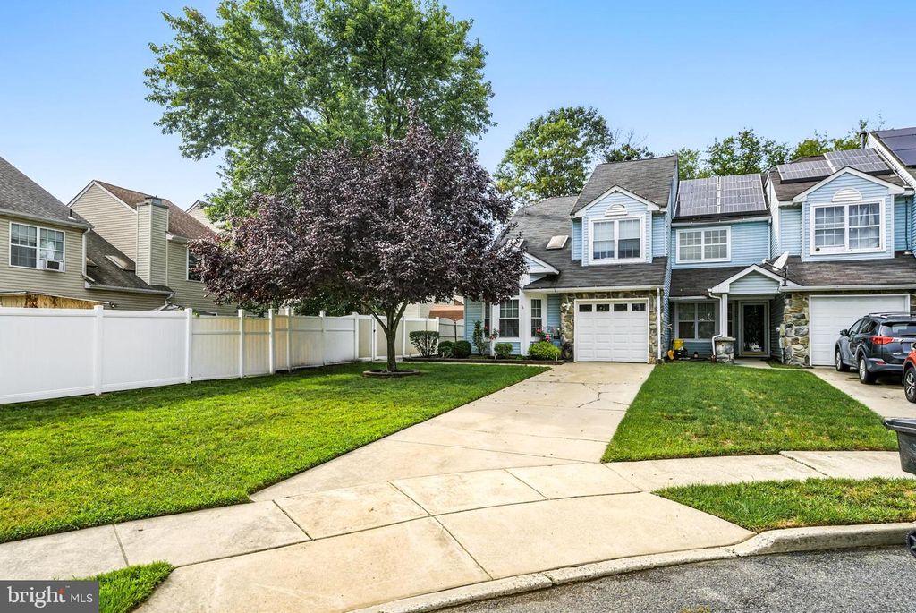 86 PONDVIEW LN, Sicklerville, NJ 08081