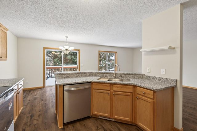 1780 Talon Trail, Eagan, MN 55122