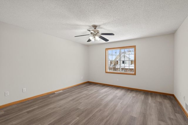 1780 Talon Trail, Eagan, MN 55122