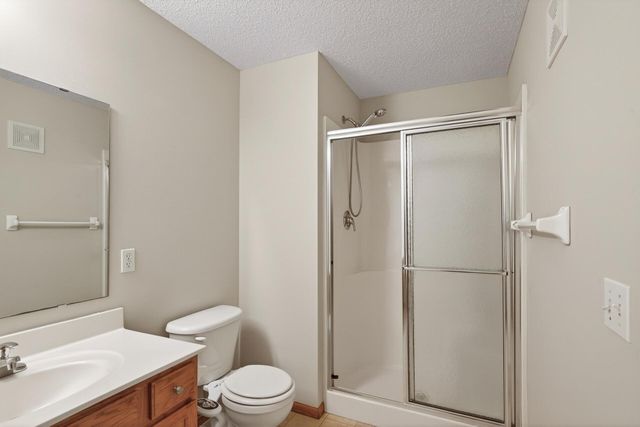 1780 Talon Trail, Eagan, MN 55122