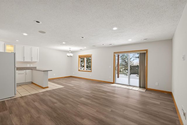 1780 Talon Trail, Eagan, MN 55122