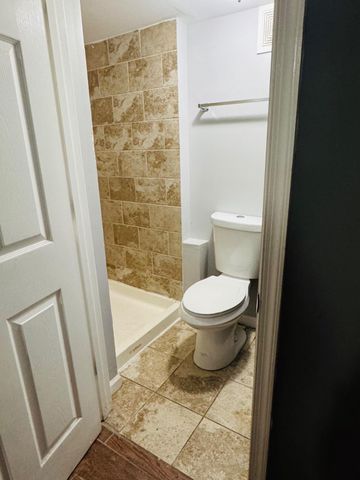 4117 WESTCHESTER RD, Baltimore, MD 21216