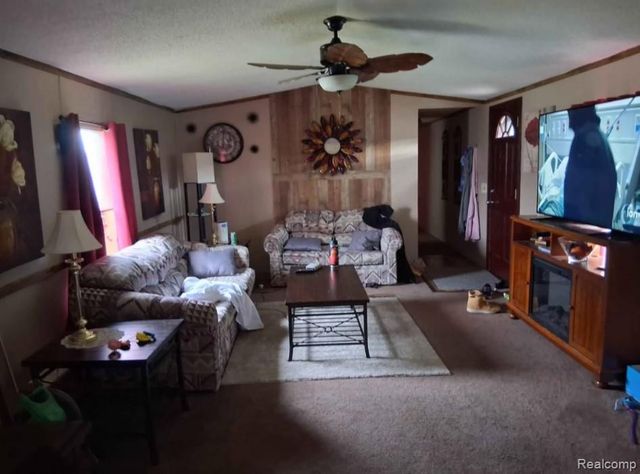 46569 Cheylade, Macomb, MI 48044