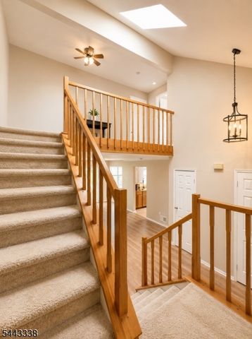 74 Winchester Way, Franklin Twp., NJ 08873