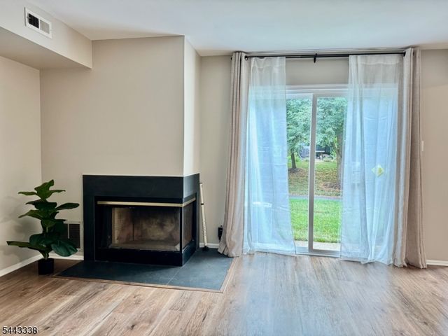 74 Winchester Way, Franklin Twp., NJ 08873