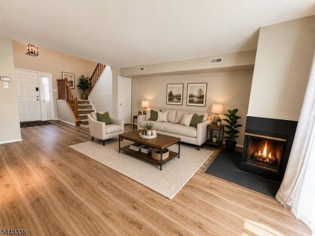 74 Winchester Way, Franklin Twp., NJ 08873
