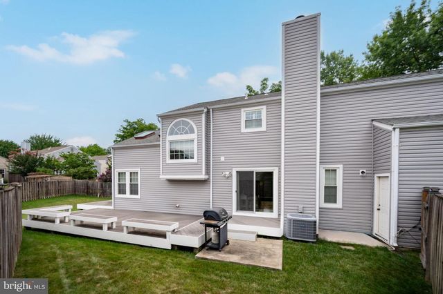 7521 CROSS GATE LN, Alexandria, VA 22315