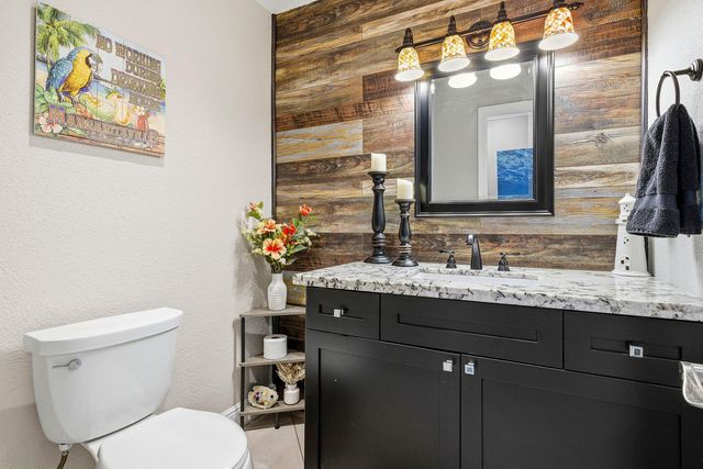 2412 SW 23rd Cranbrook Drive, Boynton Beach, FL 33436