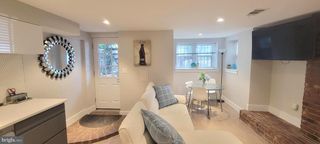 41 Q ST NW #B, Washington, DC 20001