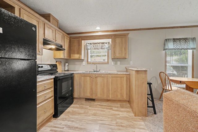 128 Crooked Island Circle, Murrells Inlet, SC 29576