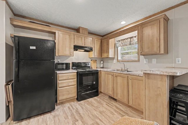 128 Crooked Island Circle, Murrells Inlet, SC 29576