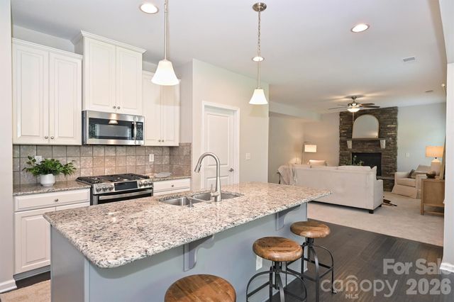 3729 Benseval Lane, Matthews, NC 28105
