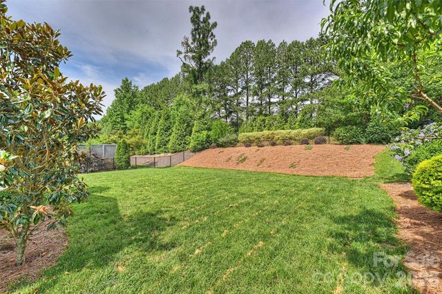 3729 Benseval Lane, Matthews, NC 28105