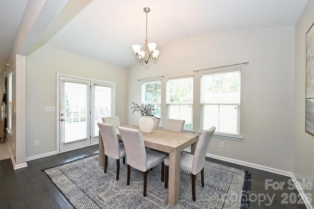 3729 Benseval Lane, Matthews, NC 28105