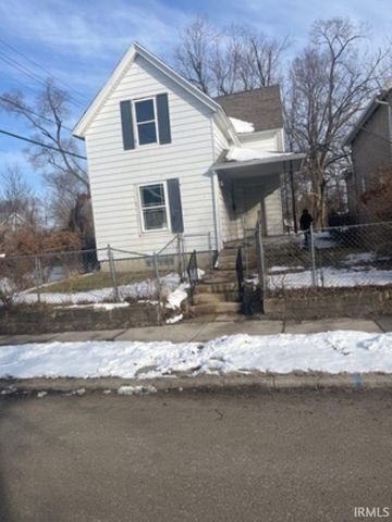 1233 Van Buren Street, South Bend, IN 46628