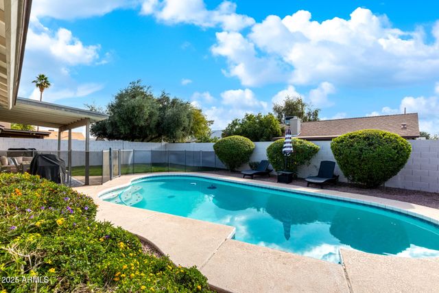 2103 W MCNAIR Street, Chandler, AZ 85224