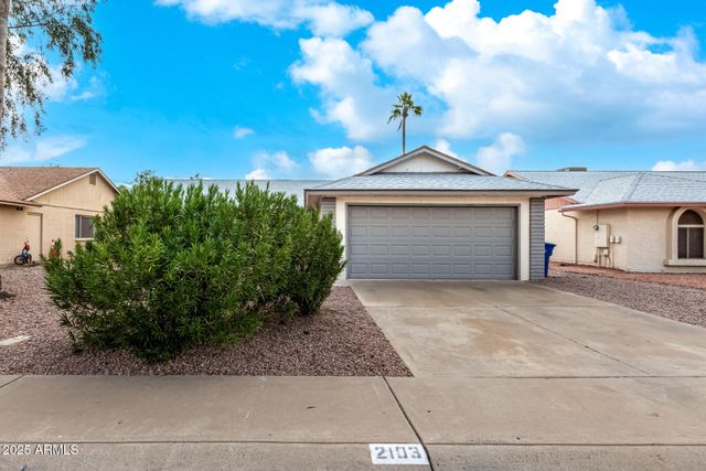 2103 W MCNAIR Street, Chandler, AZ 85224