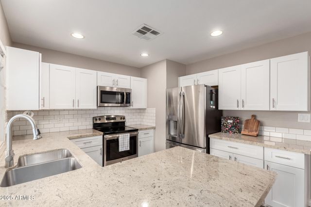 2103 W MCNAIR Street, Chandler, AZ 85224