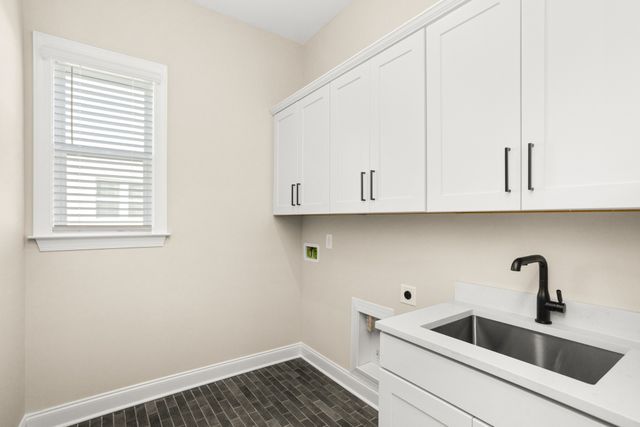 5965 Hunt Valley Dr, Spring Hill, TN 37174