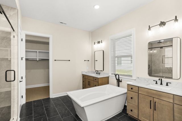 5965 Hunt Valley Dr, Spring Hill, TN 37174