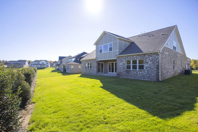 5965 Hunt Valley Dr, Spring Hill, TN 37174