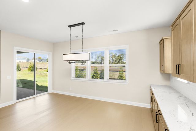 5965 Hunt Valley Dr, Spring Hill, TN 37174