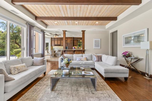 17941 Vista Lomas, Poway, CA 92064