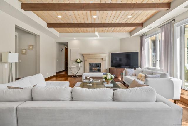 17941 Vista Lomas, Poway, CA 92064