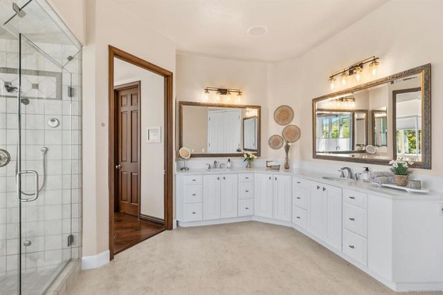 17941 Vista Lomas, Poway, CA 92064