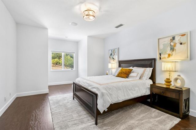 17941 Vista Lomas, Poway, CA 92064
