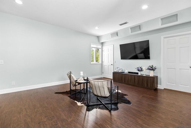 17941 Vista Lomas, Poway, CA 92064