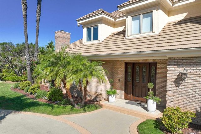 17941 Vista Lomas, Poway, CA 92064