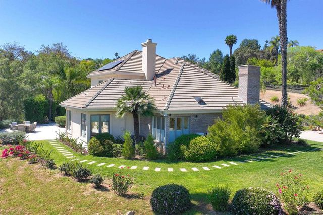 17941 Vista Lomas, Poway, CA 92064