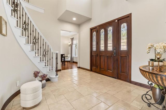 17941 Vista Lomas, Poway, CA 92064