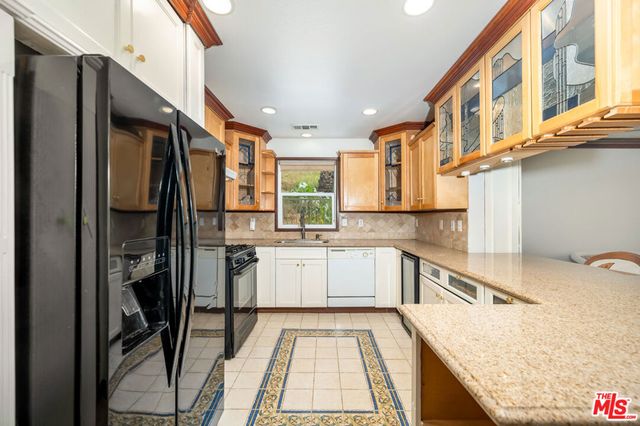 1414 Kemmett Court, Los Angeles, CA 90033