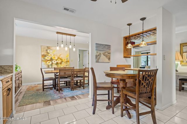 119 Mcginnis Drive, Atlantic Beach, NC 28512