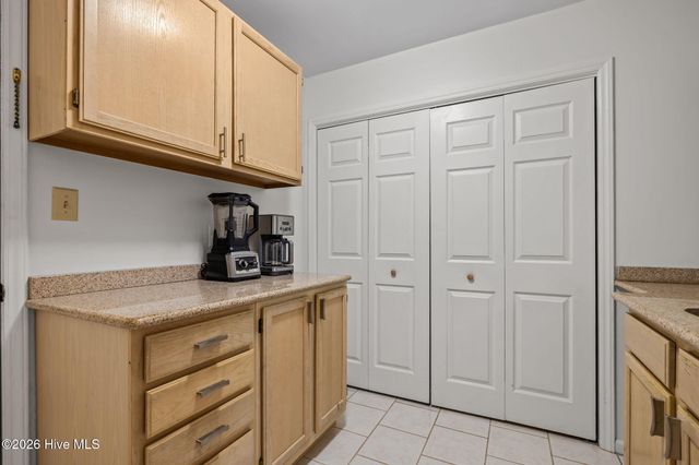 119 Mcginnis Drive, Atlantic Beach, NC 28512